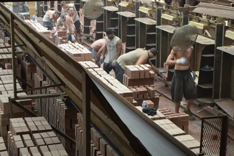 Continental brickmaking — brick handling line