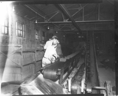 Continental brickmaking — historic brick production